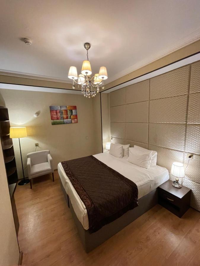 Square Baku Hotel ภายนอก รูปภาพ